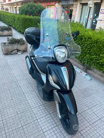 Piaggio Beverly 350 (2018)