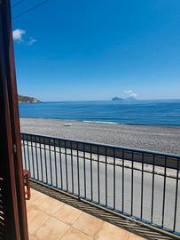 Appartamento Lipari fronte spiaggia Canneto