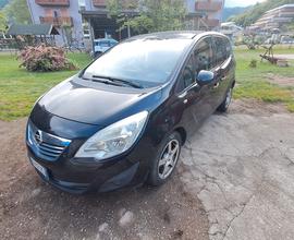 Opel Meriva 1.7 CDTI 110CV b-color