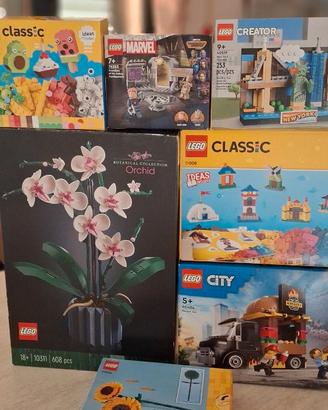 Lotto 7 Set LEGO Nuovi e Sigillati (Orchidea, City