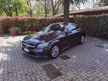 Mercedes-Benz C 300 d Coupe Executive 4Matic auto