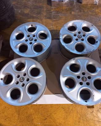 Cerchi 17 pollici Speedline per  Alfa Romeo 166