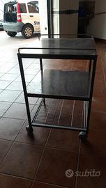 Carrello in acciaio