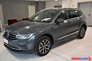 VOLKSWAGEN Tiguan 2.0 TDI 150 CV DSG LIFE + NAVI