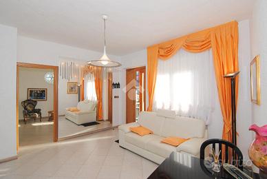 CASA SEMINDIPENDENTE A ALPIGNANO