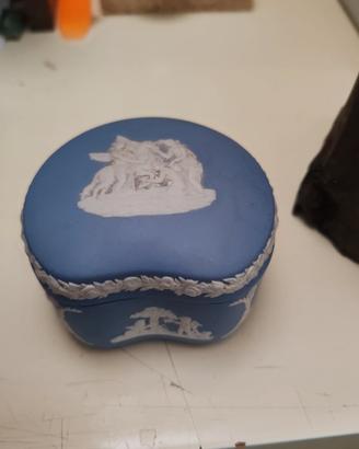 Scatoletta in ceramica inglese 