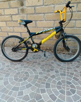 bici atala BMX srreet