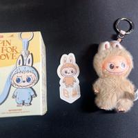 Labubu Pin for Love