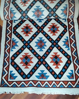 tappeto fatto a mano 