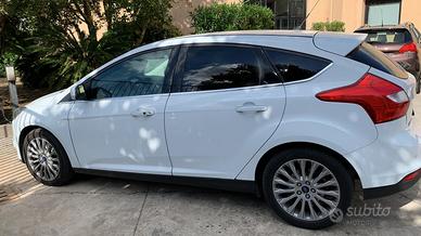 Ford Focus 2.0 TdCi 115 CV Powershift Titanium
