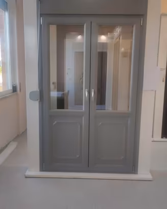 Porta finestra/Avvolgibile e Zanzariera in PVC