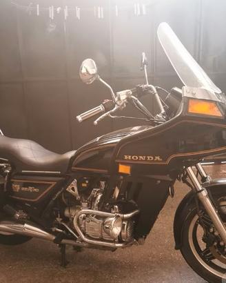 Honda GL 1100 Gold Wing - 1982
