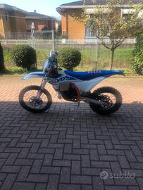 KTM 300 EXC SIX DAYS 2026