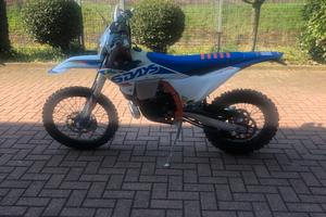 KTM 300 EXC SIX DAYS 2026