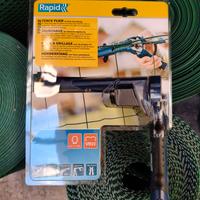 Pinza per fissaggio rete