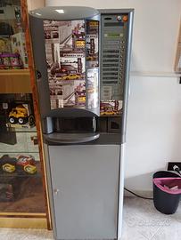 Distributore  caffè e bevande calde
