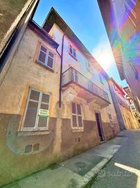 CASA INDIPENDENTE A PERLEDO