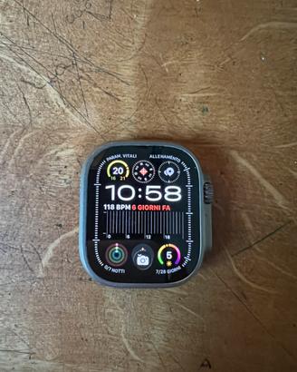 Apple Watch Ultra 2 + 6 cinturini (acciaio+ sport)