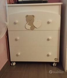 Mobiletto cameretta bambini