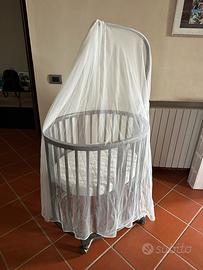 Culla STOKKE Sleepy grigia, materasso e zanzariera