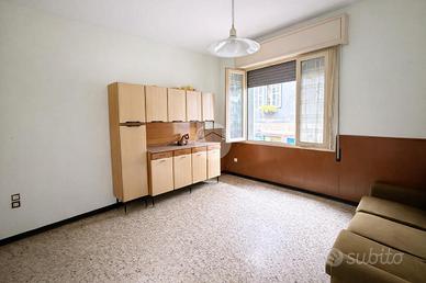 CASA SEMINDIPENDENTE A BIENNO