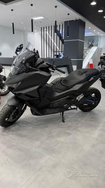 Honda Forza 750 DCT