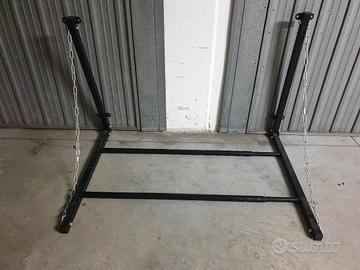 Porta pneumatici supporto a muro