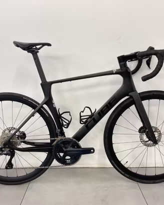 Corsa Cube Agree C:62 Race (Usata)