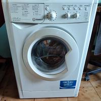 Lavatrice Indesit IWC71052 da 7 Kg