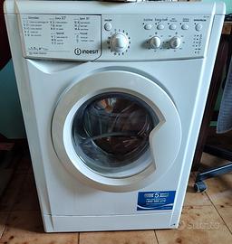 Lavatrice Indesit IWC71052 da 7 Kg