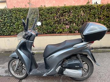 scooter SH 125