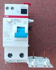 ABB - BLOCCO DIFFERENZIALE DDA202 A 25A 30MA