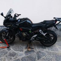 Yamaha FZ1 Fazer - 2009