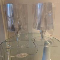 coppia Kartell Take lampada tavolo di design