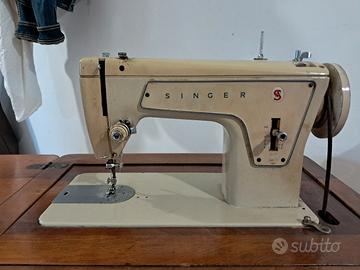 Macchina da cucire singer