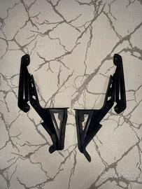 Staffe cupolino tmax 560