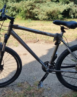Bici MTB Rockrider – Bicicletta con Freni a Disco