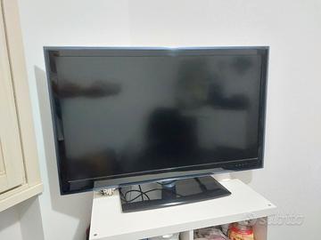 TV LG 42LX6800 3D con occhialini attivi