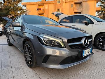 Mercedes-benz A 200 d Automatic 4Matic Premium UNI