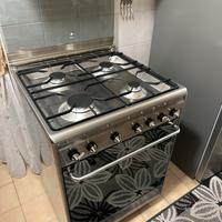 Cucina smeg a gas con forno elettrico