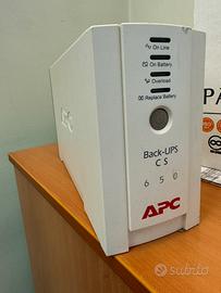 Gruppo di continuitá BACK-UPS