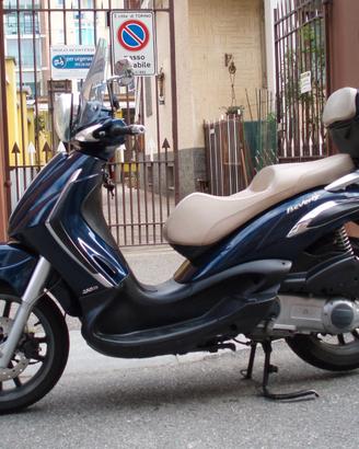 Piaggio Beverly 250 i.e. Tourer