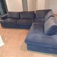 Divano ad angolo in tessuto blu