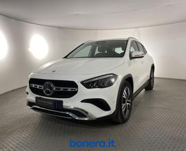 Mercedes GLA 180 d Progressive Advanced auto