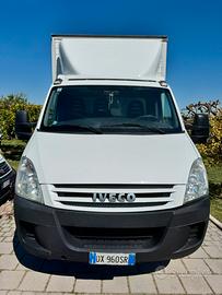 IVECO DAILY 35c14 Furgonato con sponda idraulica