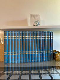 Enciclopedia "Scoprire" 14 volumi + dizionario