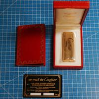 Accendino Cartier placcato oro da collezione.