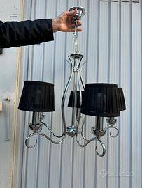 Lampadario con Paralumi neri