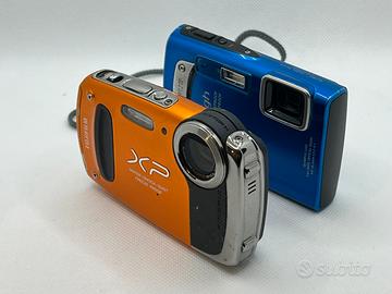 2 Fotocamere Fujifilm + Olympus – NON TESTATE