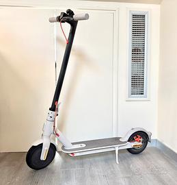 Monopattino mi scooter 3 xiaomi